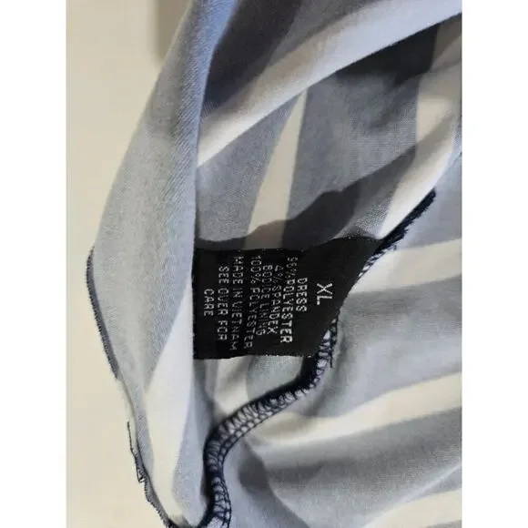 iZ Byer Women’s Navy & White Striped Fit & Flare Sleeveless Dress – Size XL - Picture 7 of 8